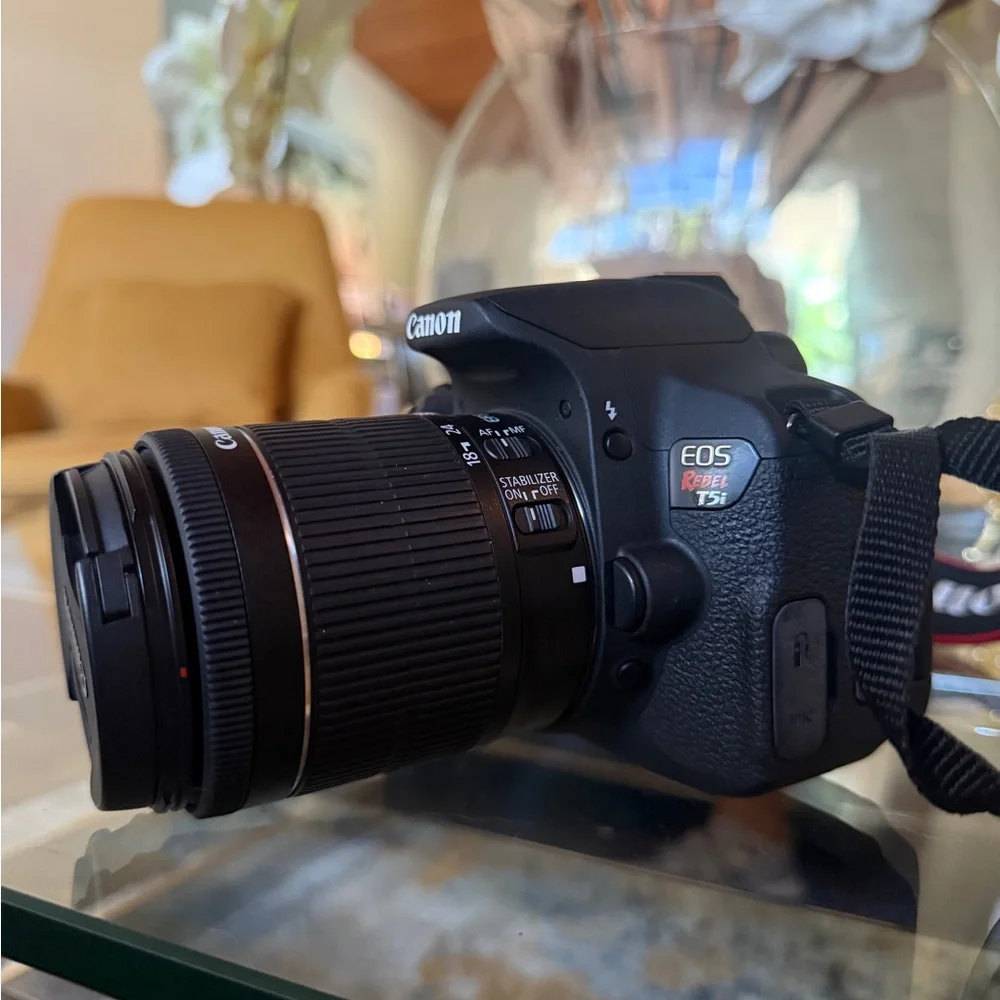 Canon EOS Rebel T5i Digital Camera with Accessories